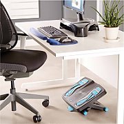 Fellowes Ergonomics energizing footrest for feet_5