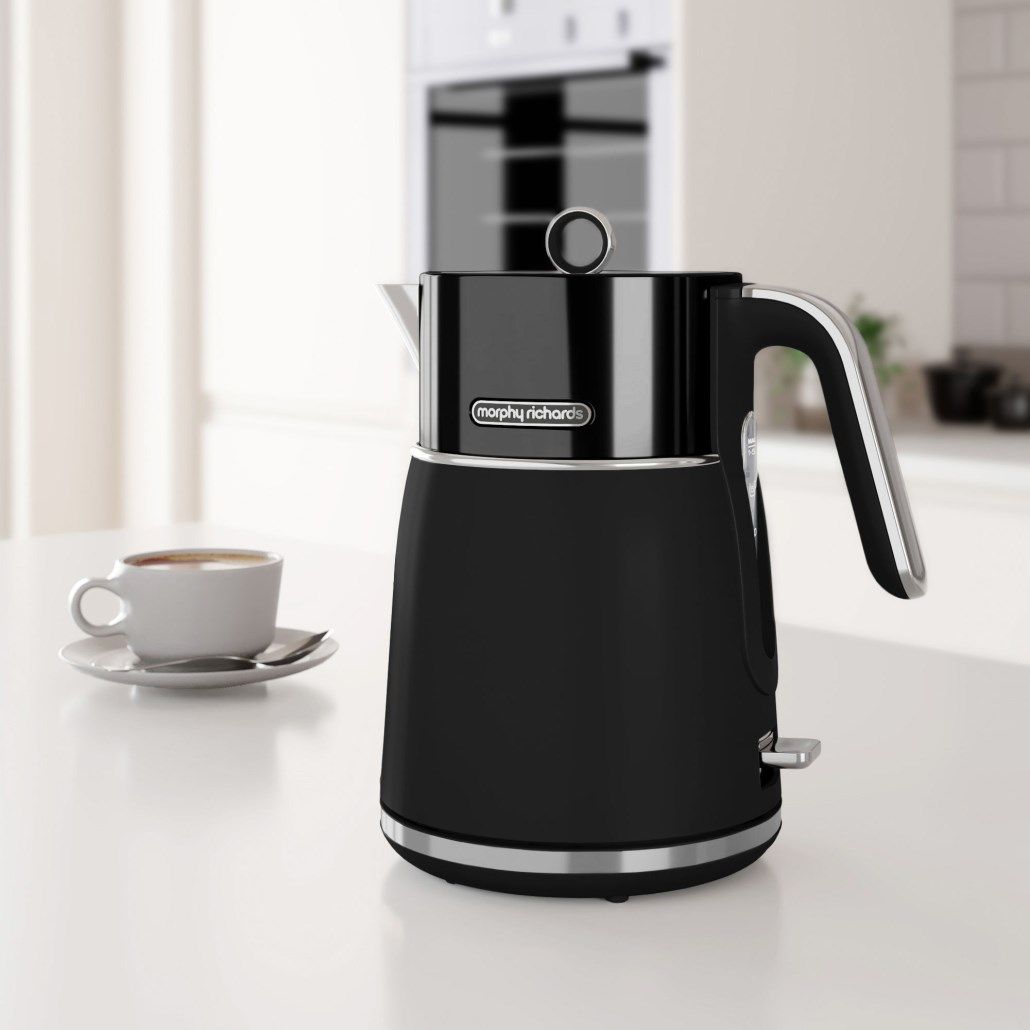 Electric kettle Morphy Richards Signature Black_4